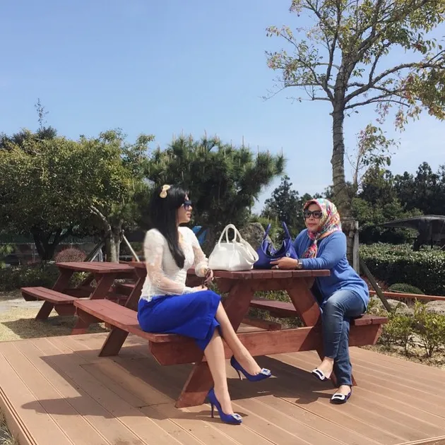 Sepatu Mewah Selebriti