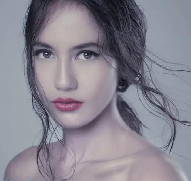 Masa kecil artis