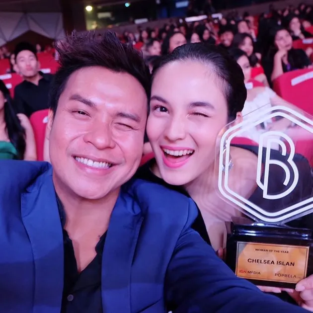 Ryan Ogilvy - Chelsea Islan