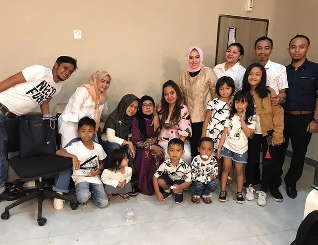 Ulang tahun denny cagur