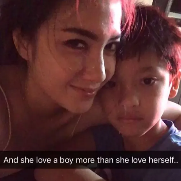 keluarga selebriti, anak artis, anak selebriti, anak tia ivanka, suami tia ivanka, tia ivanka tuyul 