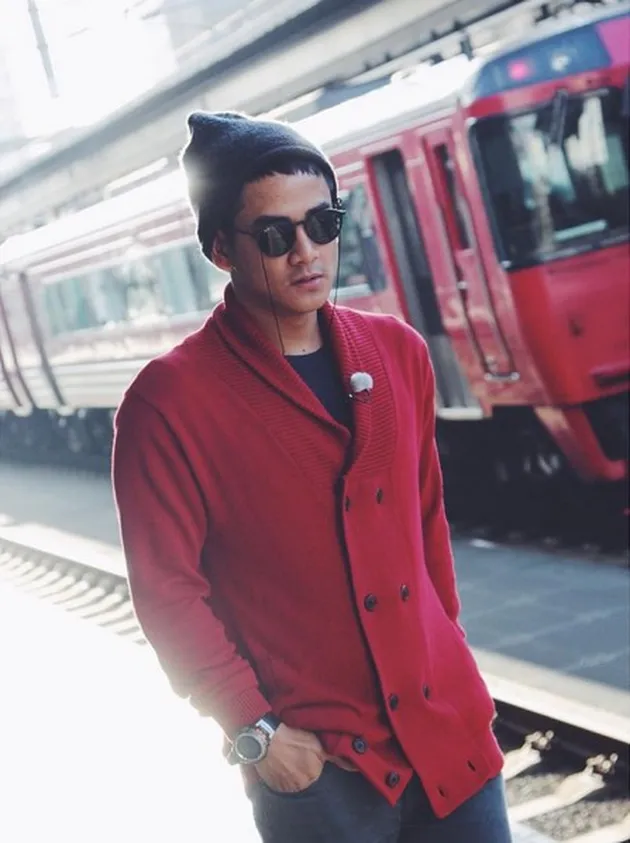 Liburan Dwi Andhika, Luar Negeri, Keliling Dunia