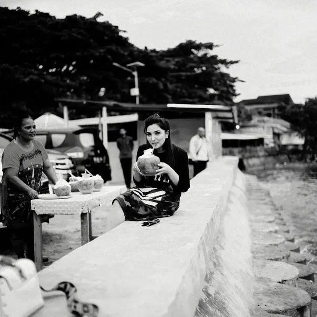 keluarga anang di ambon