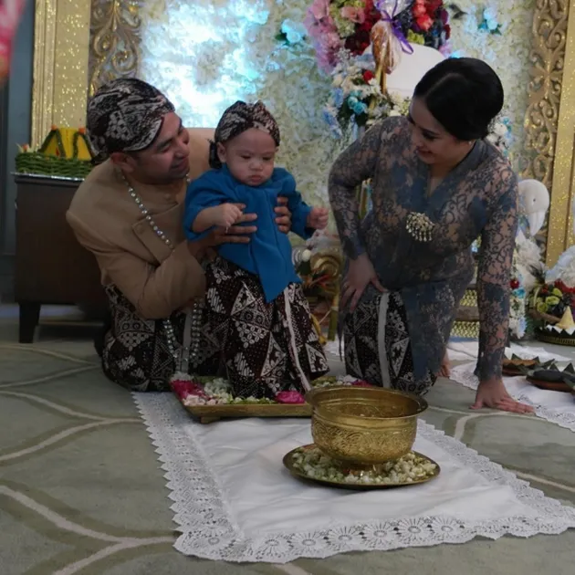 Raffi AHmad - Nagita Slavian Rafathar Malik Ahmad 
