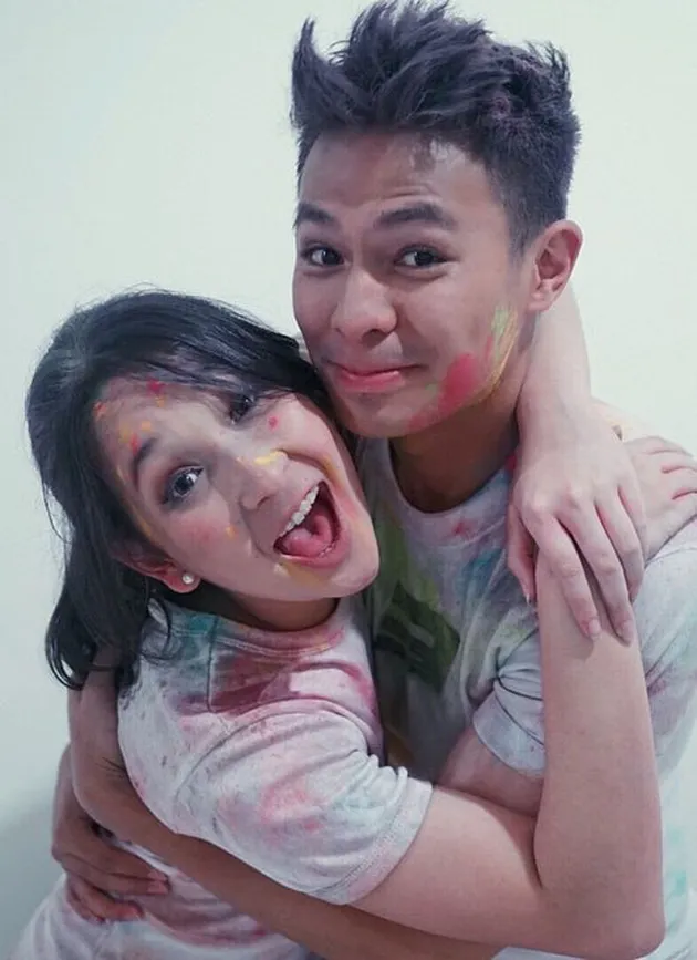 Kemesraan Fero Walandouw - Pricilla, Tetap Setia Saat ...