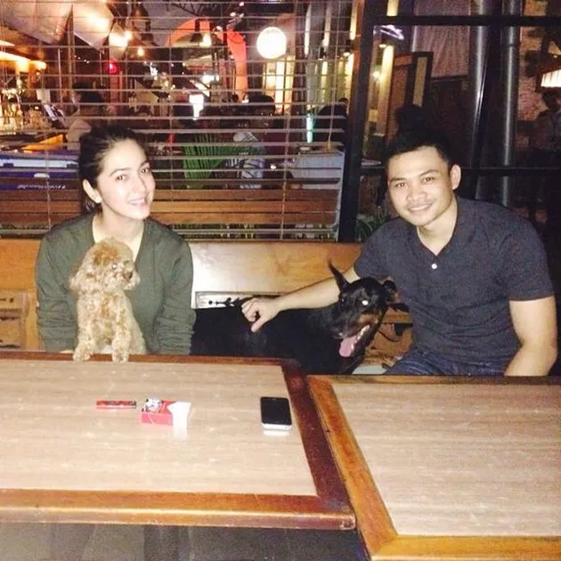 Foto Mesra Nabila Syakieb &amp; Pacar