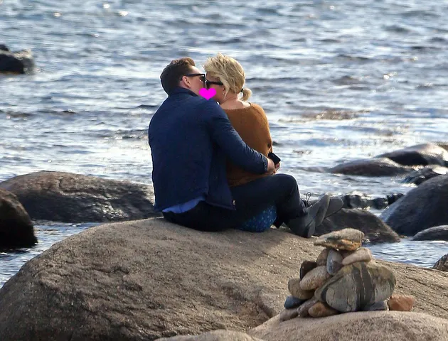 Taylor Swift - Tom Hiddleston Putus