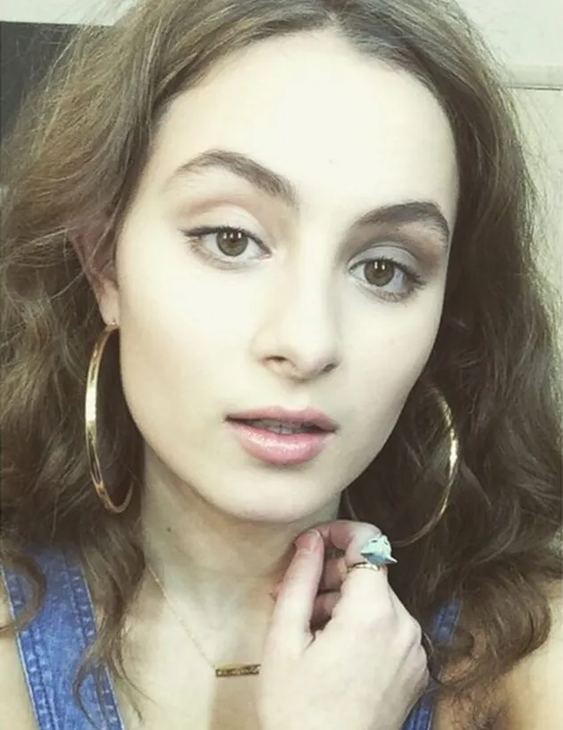 Lily, Putri Rowan Atkinson