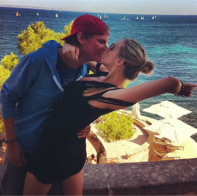 Foto romantis Avicii & pacar