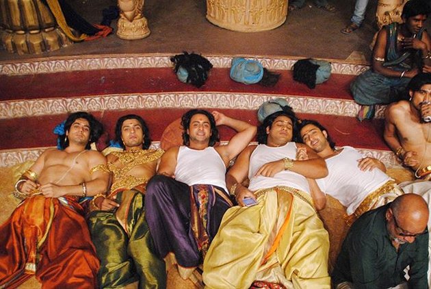 Remembering Beautiful Memories, Shaheer Sheikh Shares Old Photos from the 'Mahabharata' Shooting Location