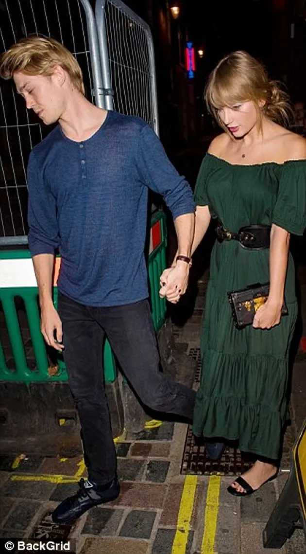 pacar taylor swift