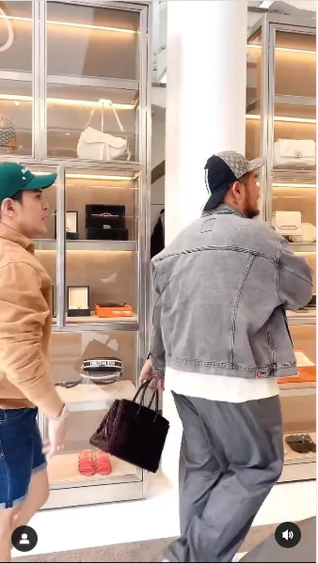<nil>