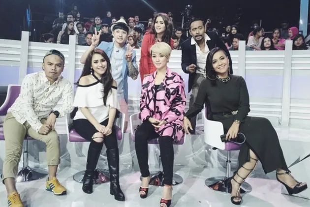 Ayu Ting Ting - Raffi Ahmad 