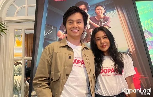 Angga Yunanda &amp; Shenina di depan awak media