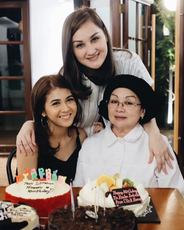 Kesha Ratuliu ulang tahun
