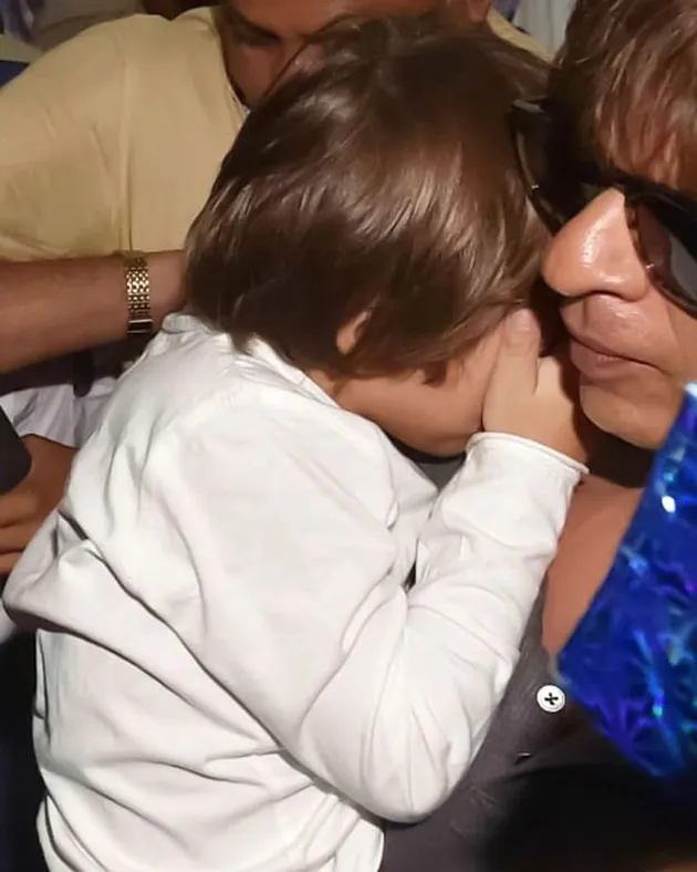 AbRam Khan dan Shahrukh Khan