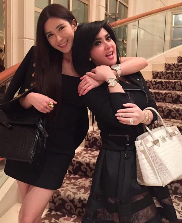 Syahrini CS