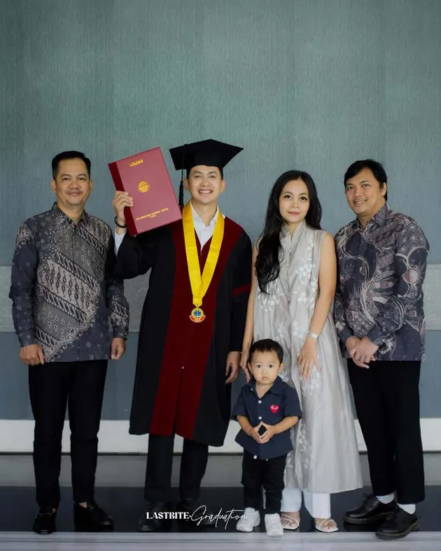 Kiki Farrel kenang mendiang ibu