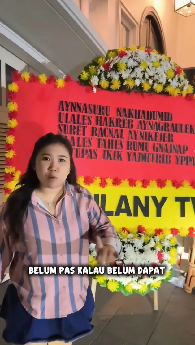 karangan bunga Kiky Saputri di momen ultah