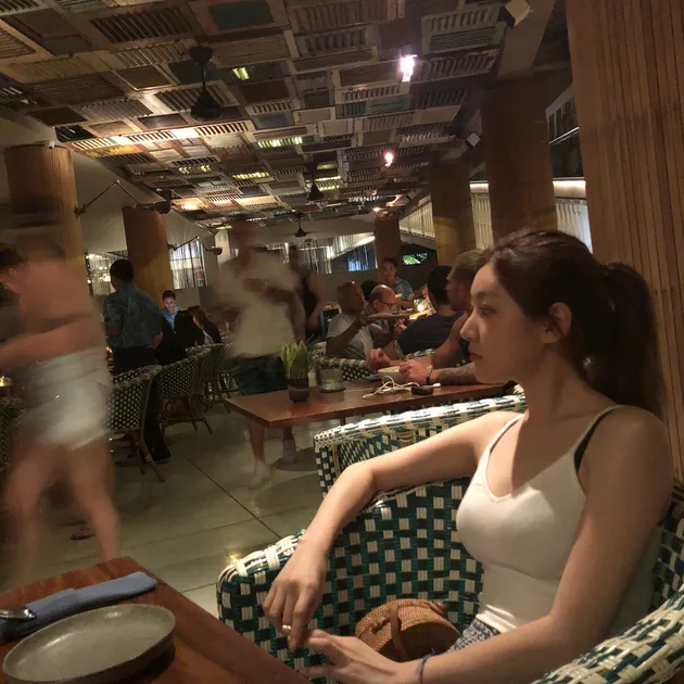 yeri kim sae ron di bali