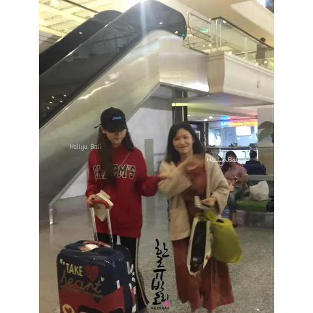 yeri kim sae ron di bali