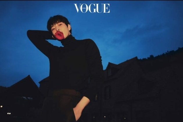 Kim Young Dae Does a Photoshoot with Three Brands at Once in Vogue Korea Magazine, Let's Take a Look at the Charm of the Handsome Actor!