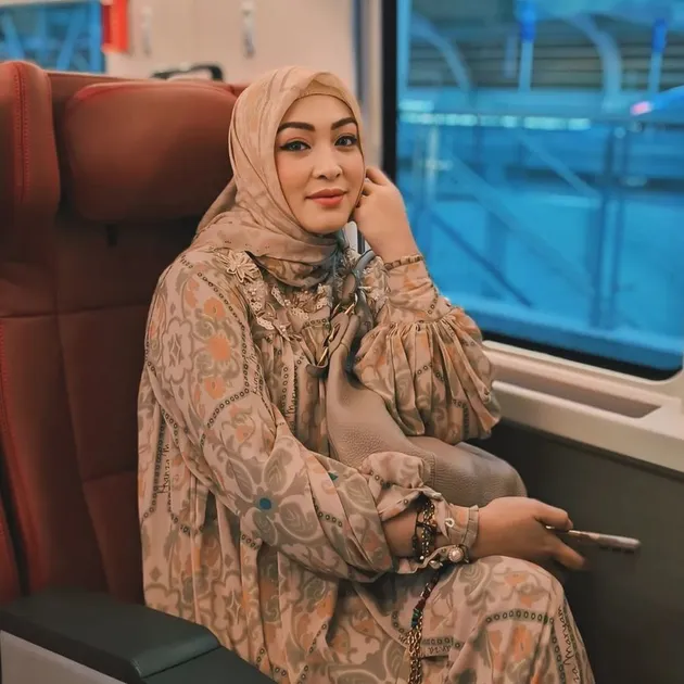 Angelina Sondakh Tak Buru-buru Punya Pasangan