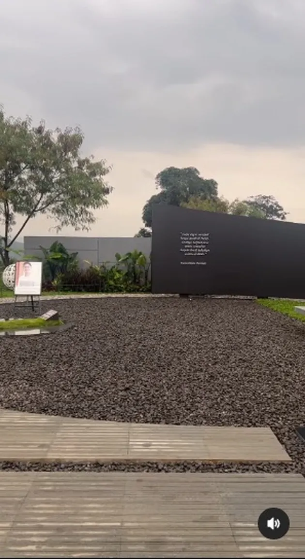 Inilah salah satu sudut makam mendiang Eril putra Ridwan kamil yang kini masih banyak mendapat sorotan.