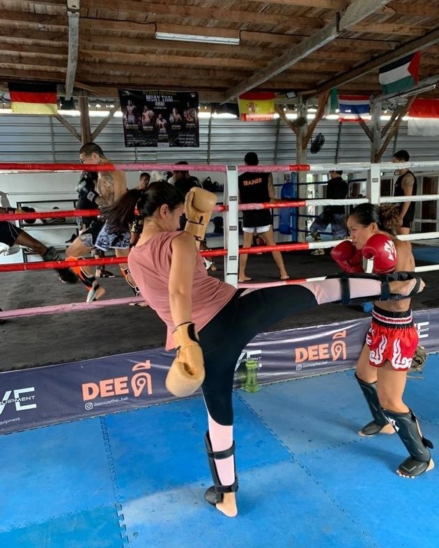 Now Living in Bali, Peek at 12 Photos of Lia Waode Who Devotes Herself to Muaythai and Looks Fierce in the Ring - Flooded with Praise from Netizens