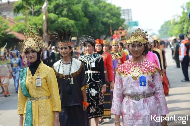 Jokowi Mantu - Pernikahan Kahiyang Bobby