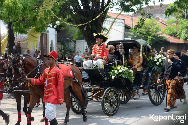 Jokowi Mantu - Pernikahan Kahiyang Bobby