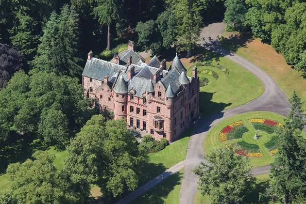 Istana Mewah Taylor Swift