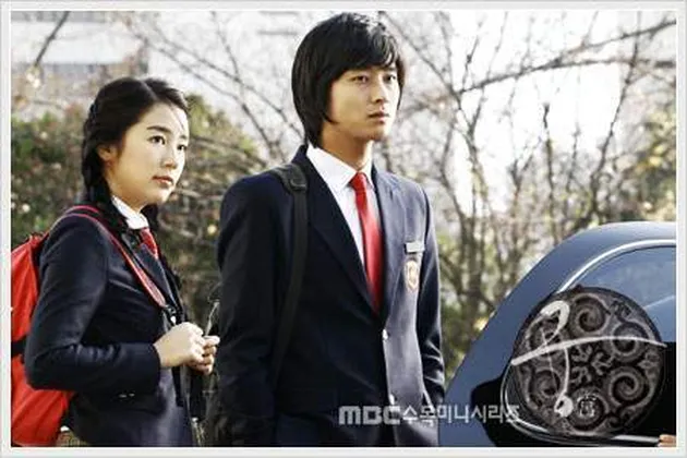 Pasangan Drama Korea Komedi