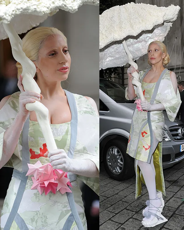 Koleksi Sepatu Lady Gaga