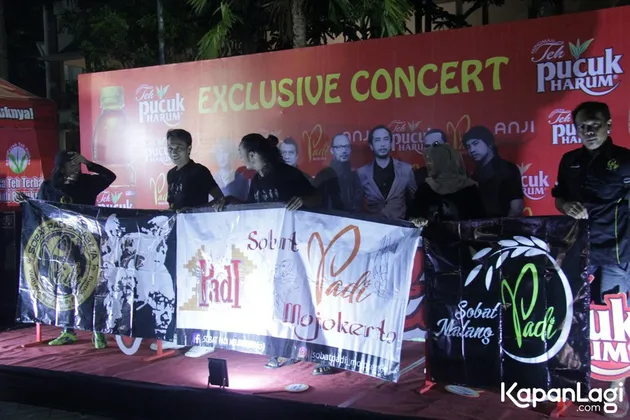 Pada Rabu malam tadi (14/2), Padi akhirnya kembali ke kota Malang setelah memutuskan untuk reuni dan menggelar konser comeback-nya.