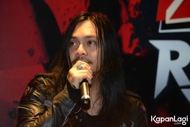 Ngomong Soal Band Rock Keren, Ini Pendapat Stevie Item