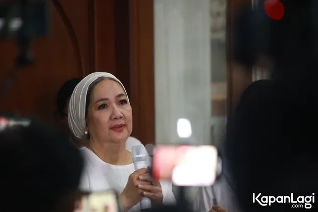 Titiek Puspa