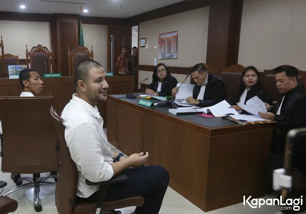 Suasana Sidang Ammar Zoni