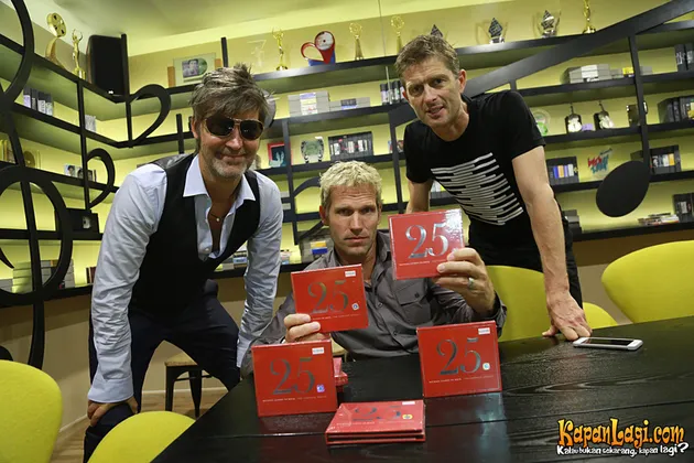 MLTR Raih Double Platinum Album