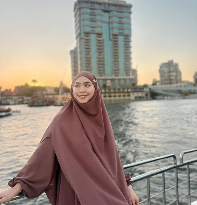 Oki Setiana Dewi Sungai Nil