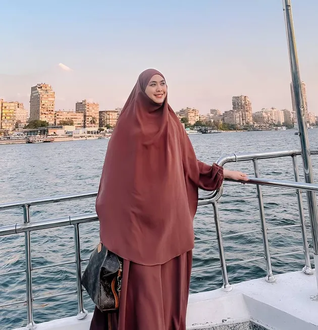 Oki Setiana Dewi S3 dua kali
