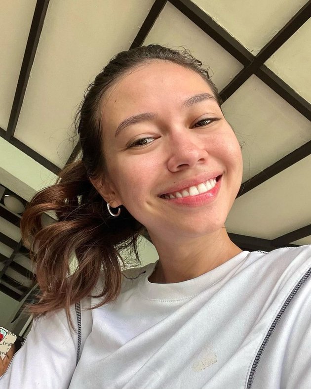 Collection of Yuki Kato's Bare Face Photos, Her Smile Still Sweet and Melts Everyone!