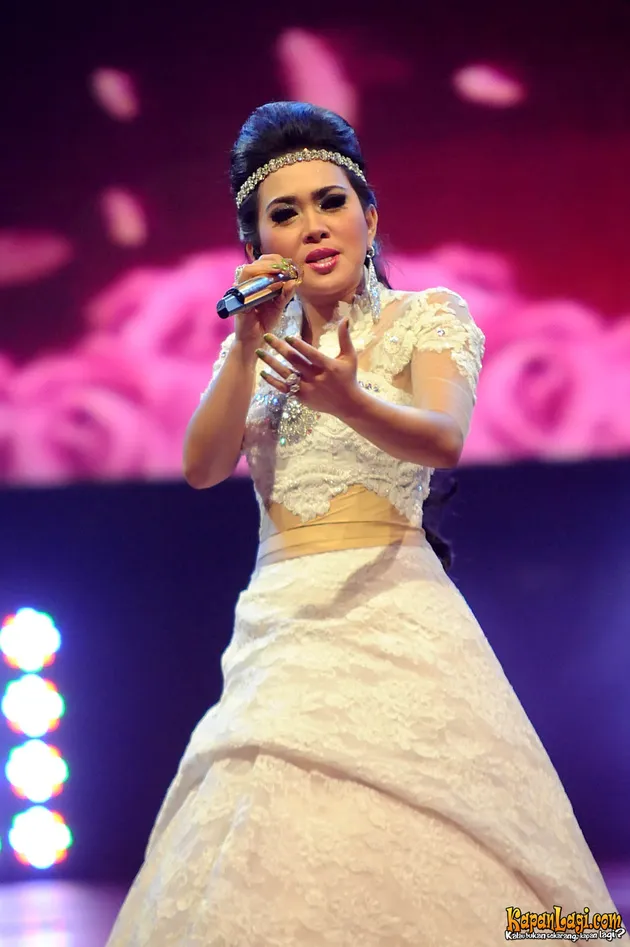 Selebritis Paling Bersinar