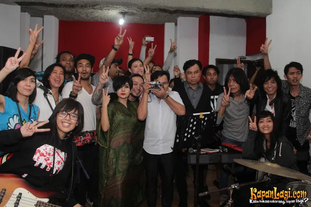 Konser Salam Dua Jari