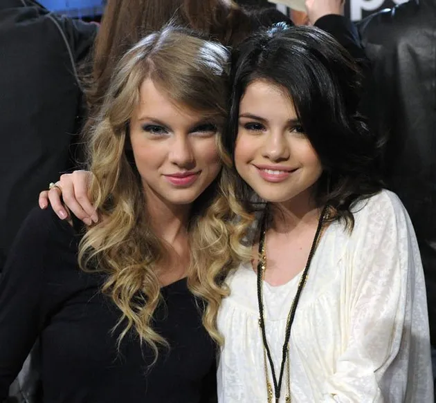 Taylor Swift - Selena Gomez