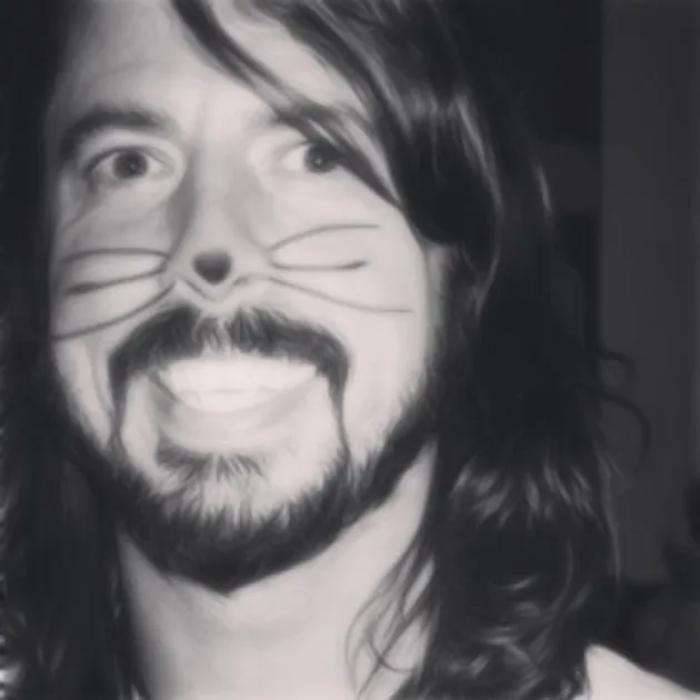 Muka Aneh Dave Grohl