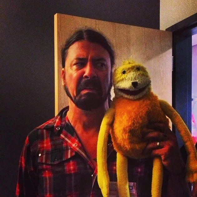 Muka Aneh Dave Grohl