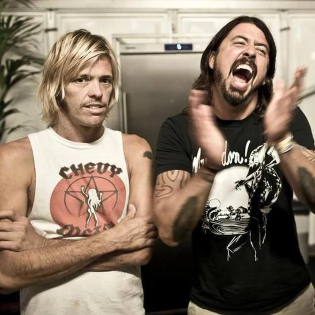 Muka Aneh Dave Grohl