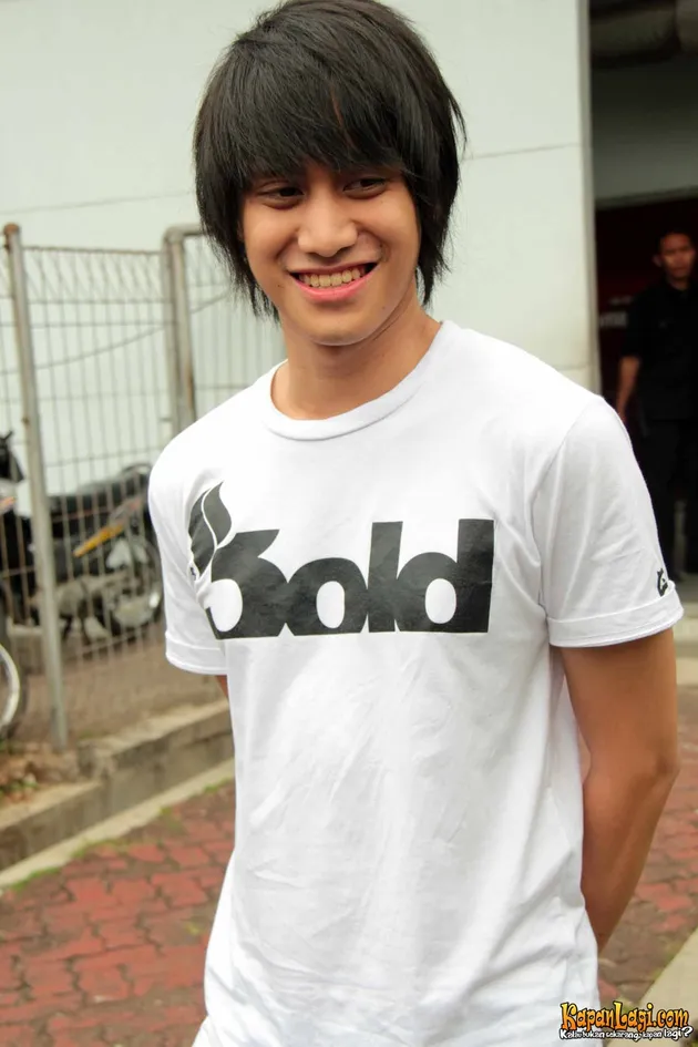 Kevin Aprilio
