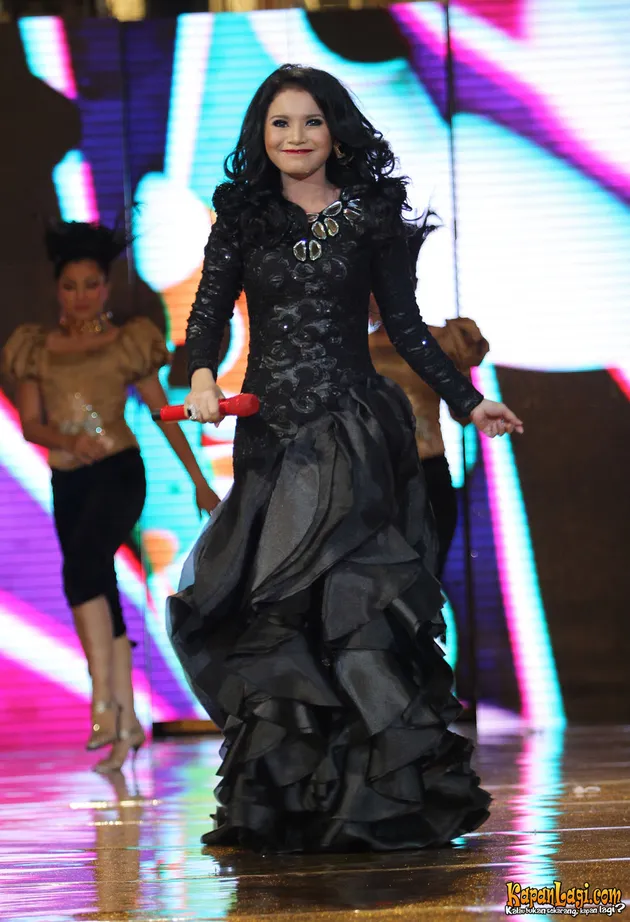 Titi DJ, Rossa, Vina Panduwinata, Kemang Fashion Week